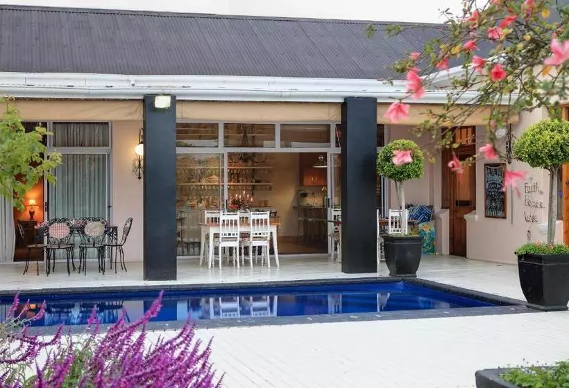 Pension Acorn Guest House