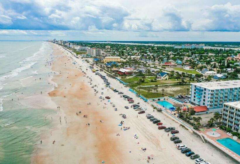 Fountain Beach Resort