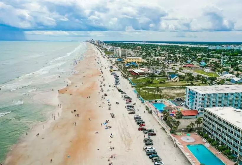 Fountain Beach Resort