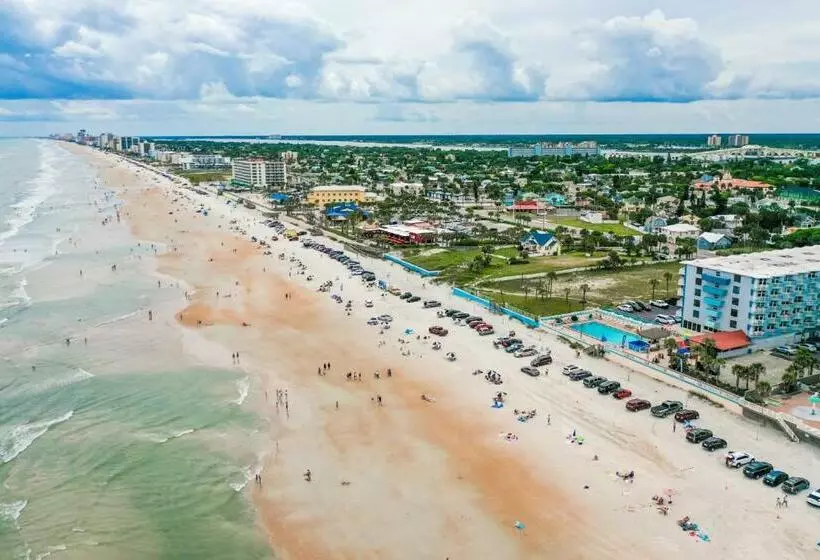 Fountain Beach Resort