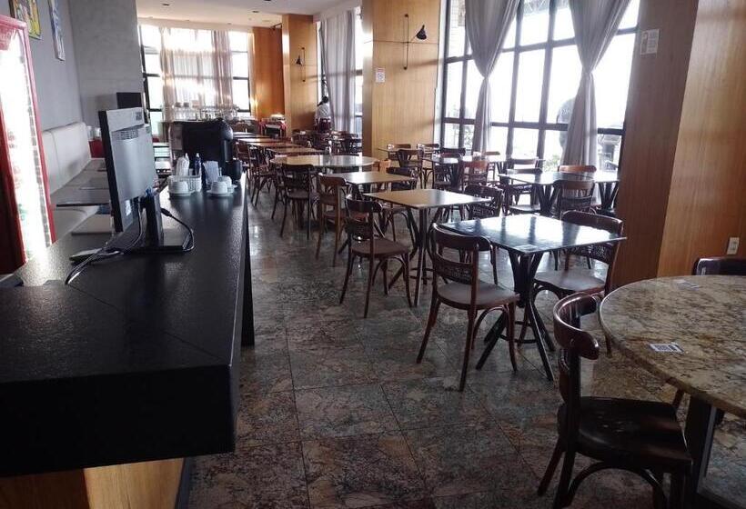 هتل Natal Plaza Suítes  Ponta Negra