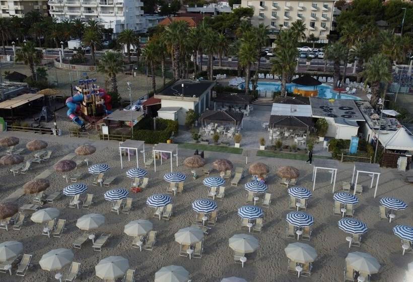 Hotiday Hotel Giulianova