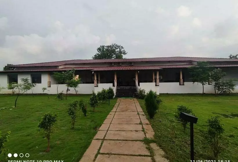 ベッドアンドブレックファースト Tuli Veer Bagh Resort Turia