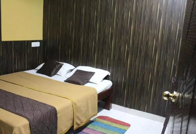 Hotelli Gsr Residency