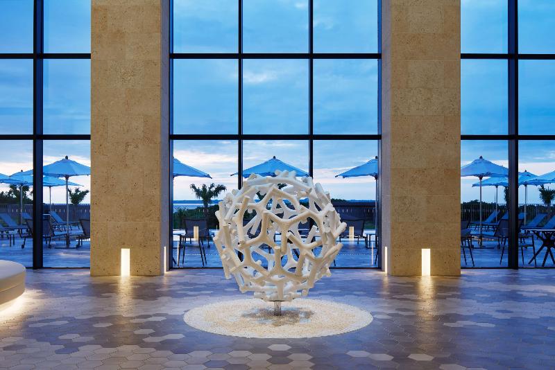 هتل Hilton Club The Beach Resort Sesoko