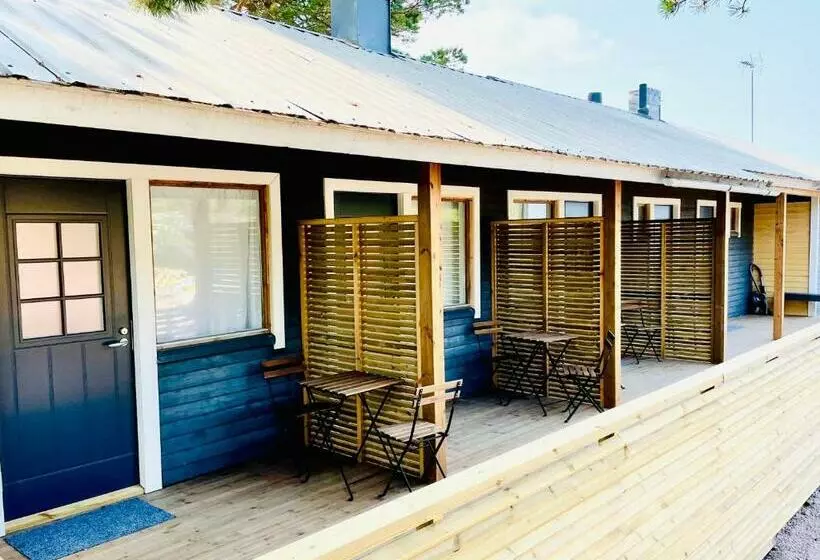 Hotelli Kaunissaaren Maja