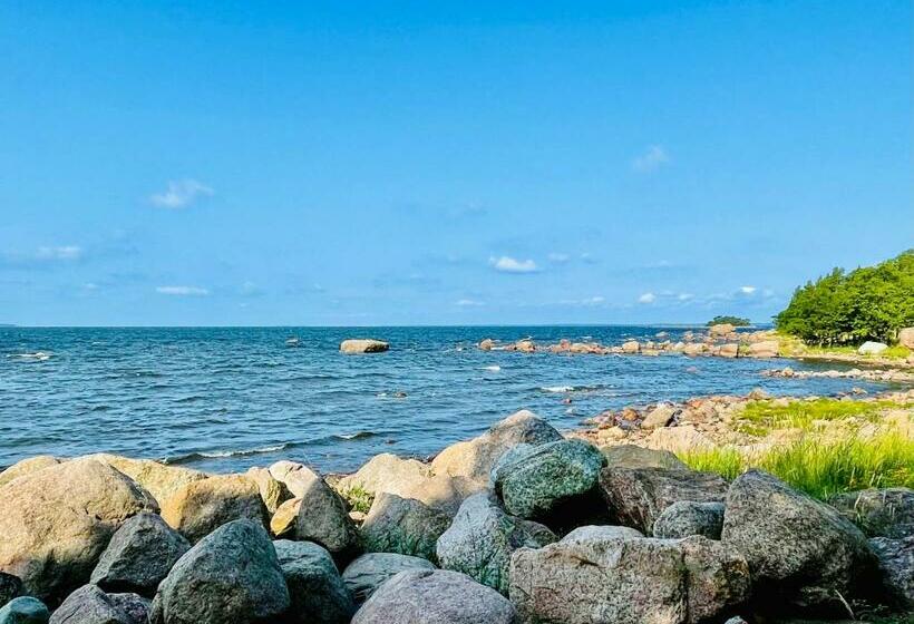 هتل Kaunissaaren Maja