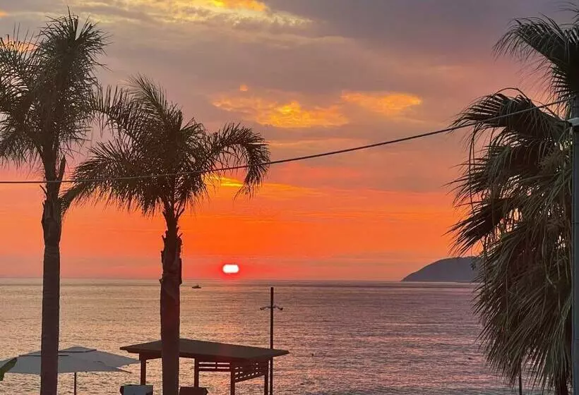هتل Seaside