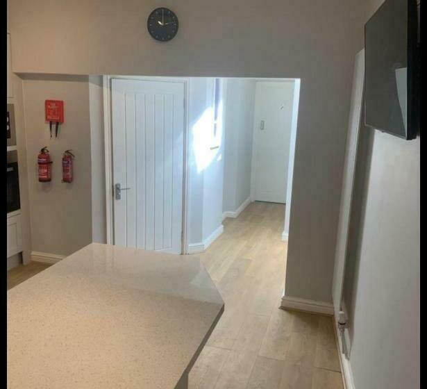 بنسيون Beautiful Stylish House Near Town Centre