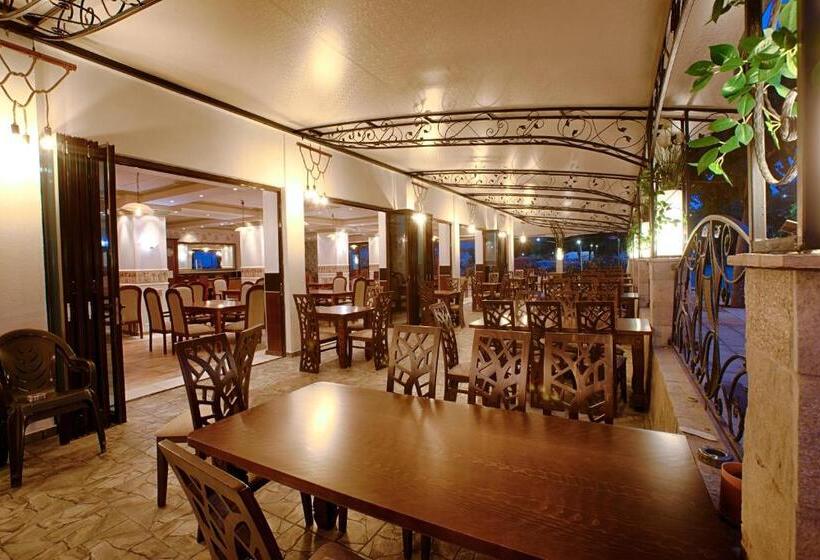 فندق китен бийч