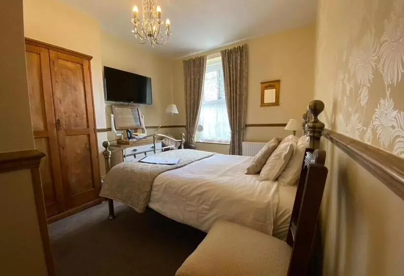 پانسیون Rowan Tree Guest House