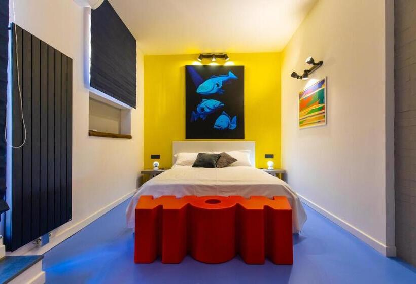 تختخواب و صبحانه Amana