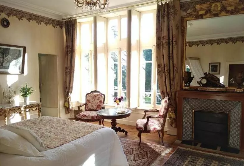 ベッドアンドブレックファースト Château De La Vernède, La Grande Vernède