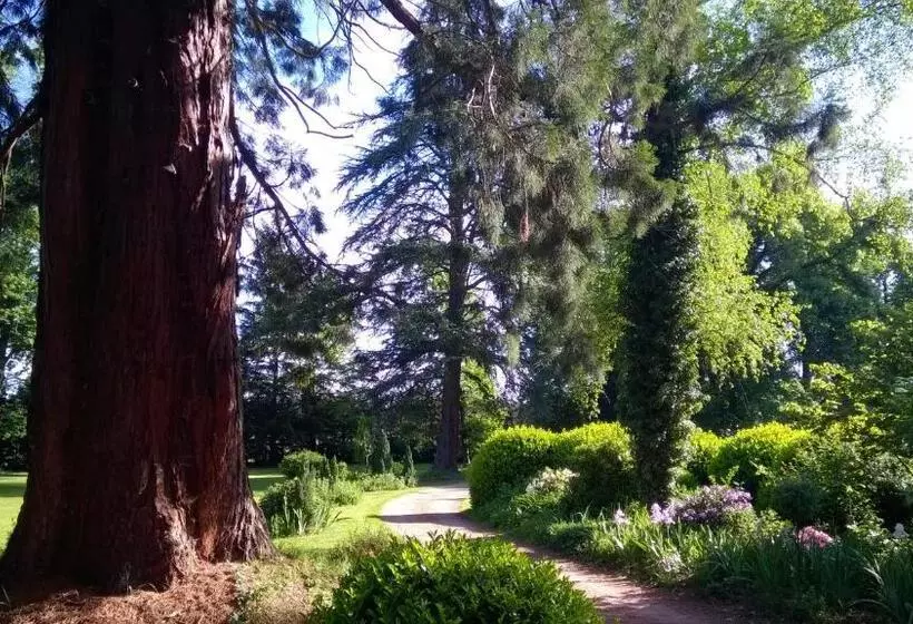 ベッドアンドブレックファースト Château De La Vernède, La Grande Vernède