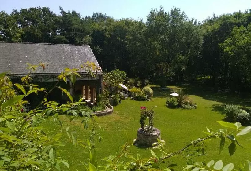 Aamiaismajoitus (B&B) Manoir De La Dube