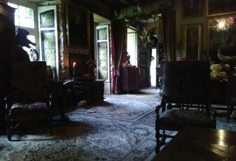 ベッドアンドブレックファースト Manoir De La Dube