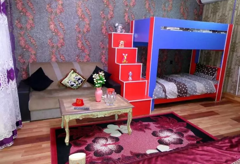 تختخواب و صبحانه Tubram S Ailəvi Qonaq Evi