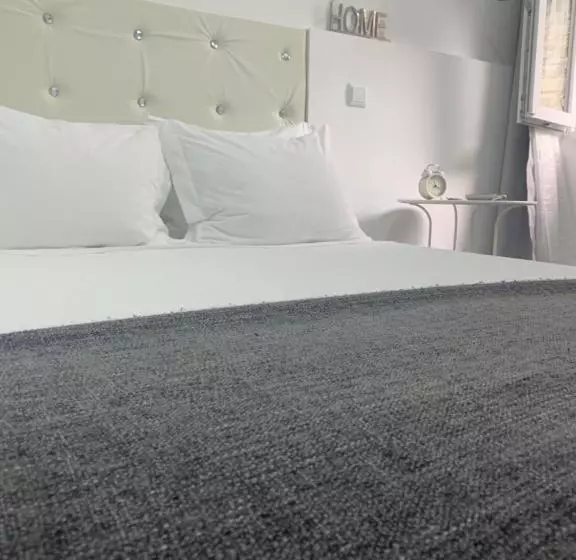 ペンション Big House