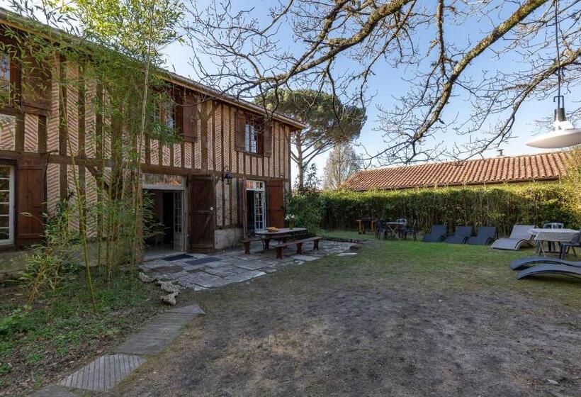 پانسیون Le Grand Yote