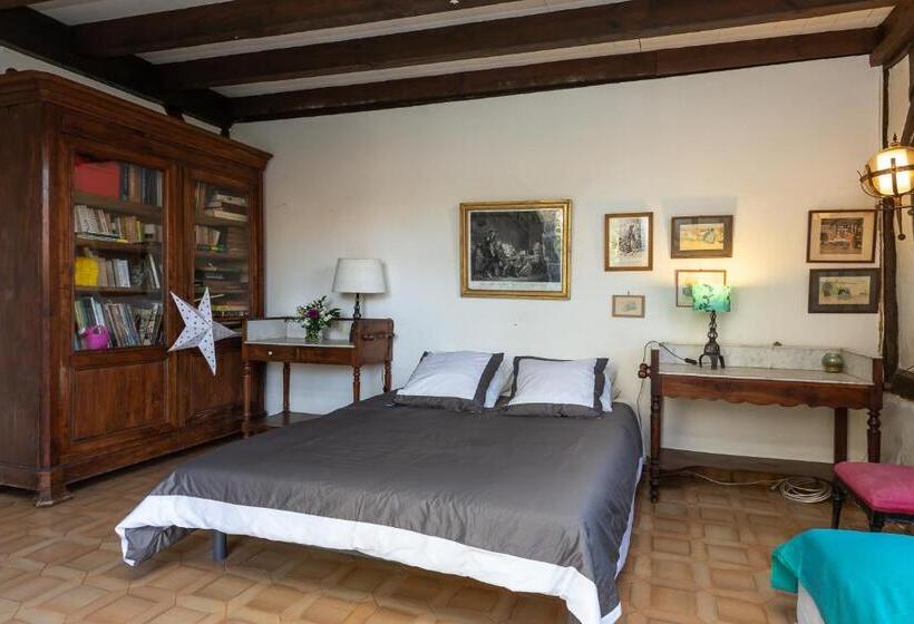 پانسیون Le Grand Yote