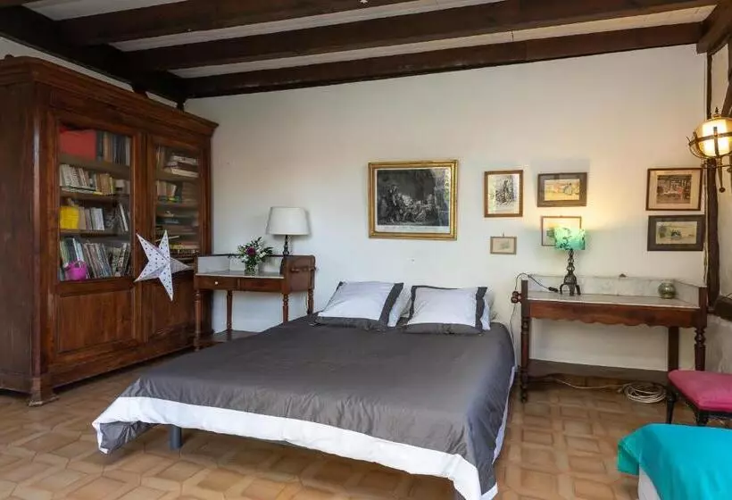 Majatalo Le Grand Yote