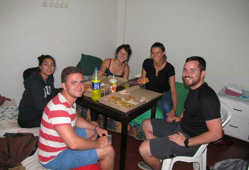 فندق صغير Calle 5 Economics