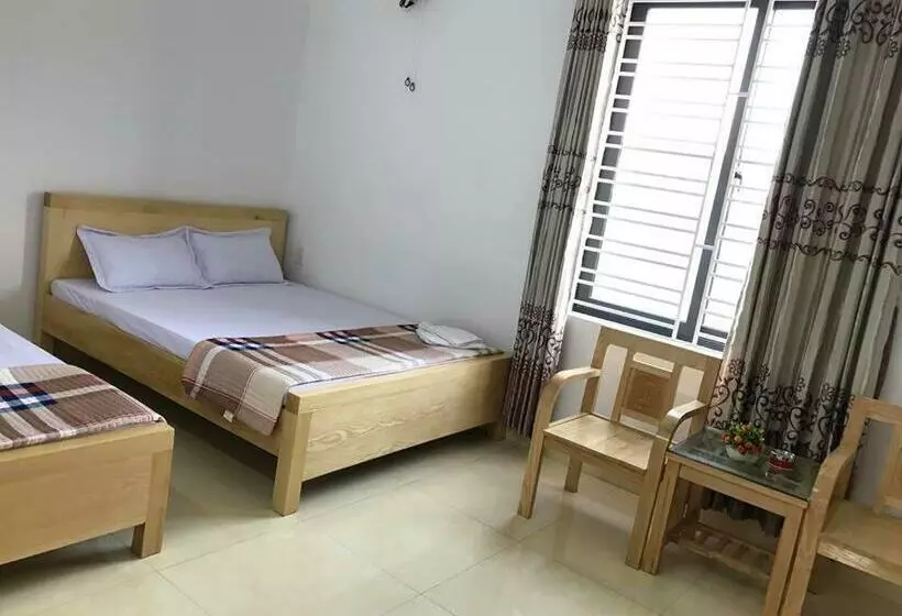 تختخواب و صبحانه Nhà Nghỉ Mạnh Bình