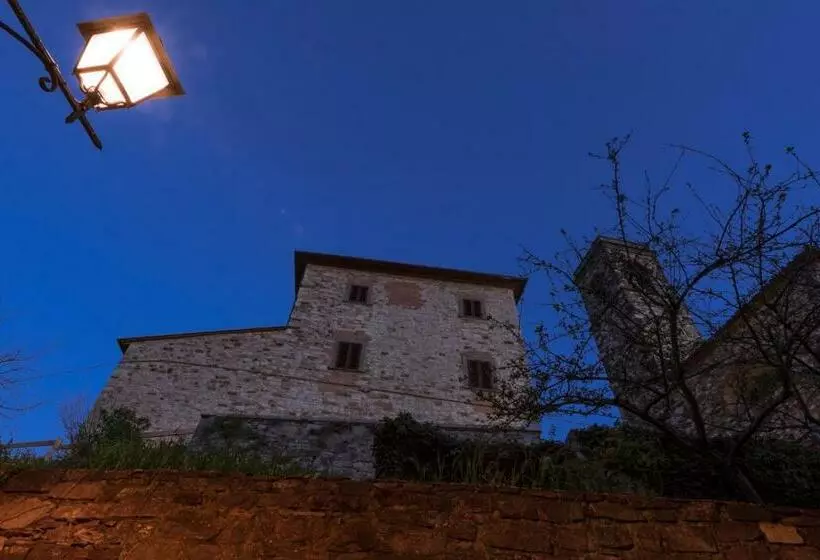 Aamiaismajoitus (B&B) Torre Nel Chianti