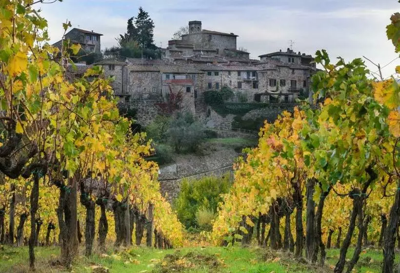 Aamiaismajoitus (B&B) Torre Nel Chianti