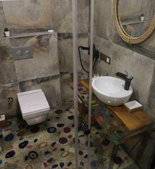 ホテル Kartepe Köşkü