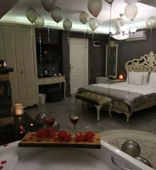 ホテル Kartepe Köşkü