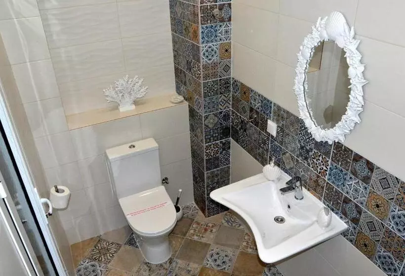 Majatalo Boutique Villa Amalia