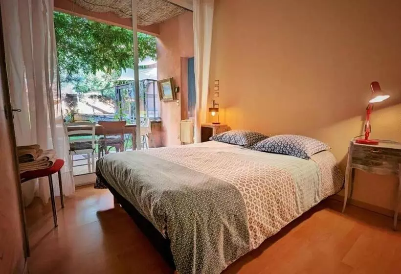 ペンション Chambre Condamine Spa