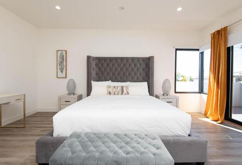 Regency Modern Apartments