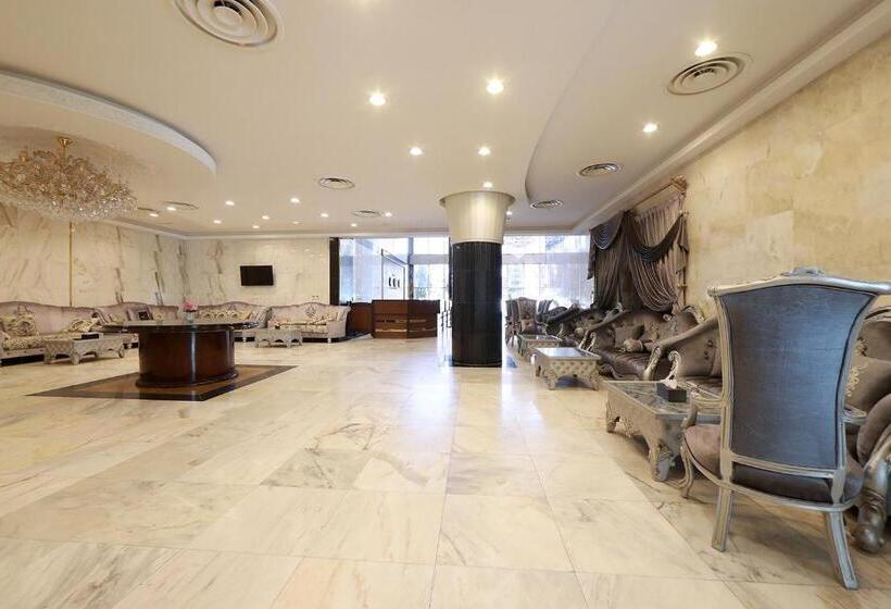 Отель Burj Al Saif