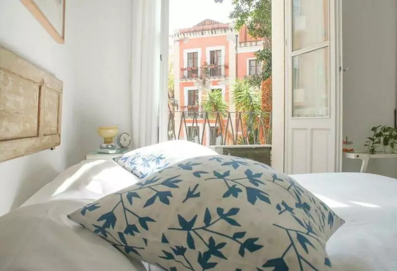 تختخواب و صبحانه Sa Prazza Guesthouse