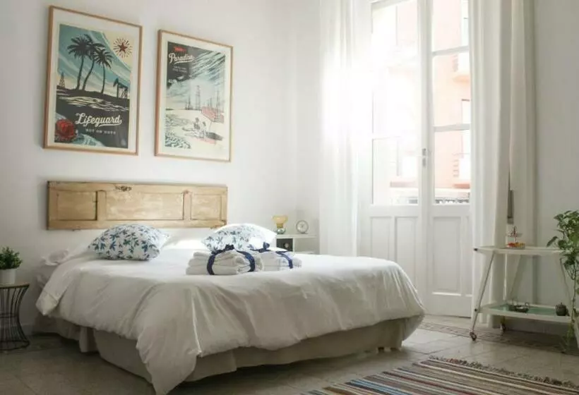 تختخواب و صبحانه Sa Prazza Guesthouse