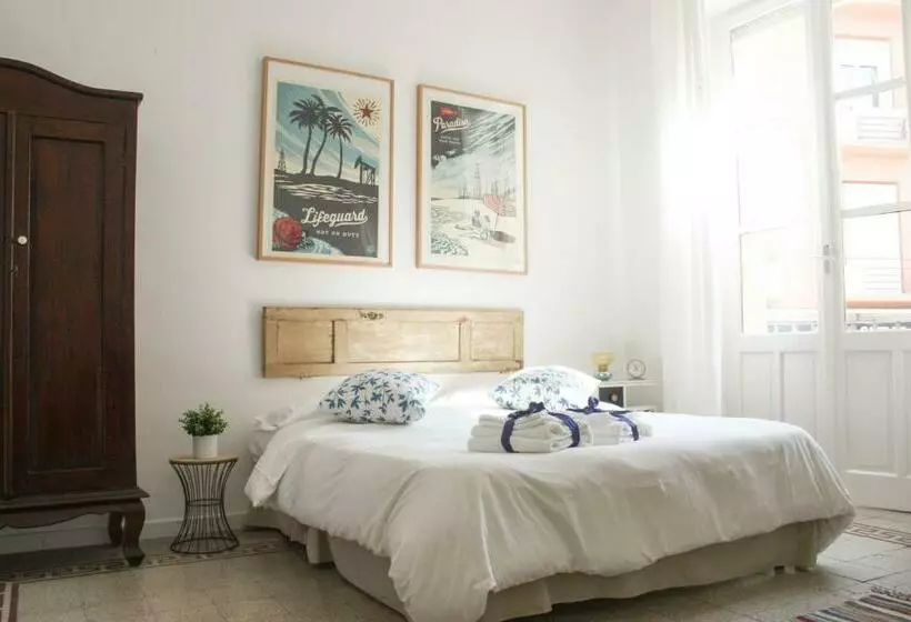 تختخواب و صبحانه Sa Prazza Guesthouse