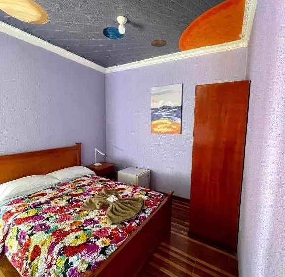 Majatalo Hostal R. Williams