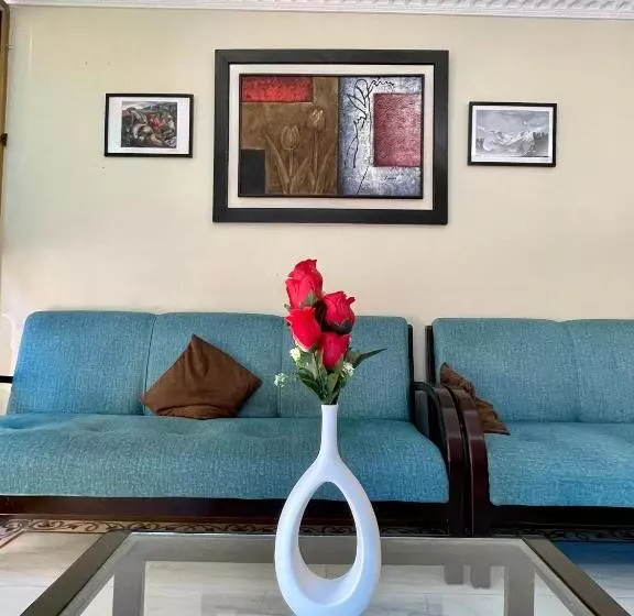 Majatalo Hostal R. Williams