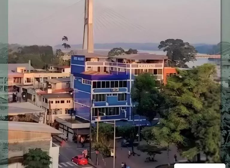 Majatalo Hostal R. Williams