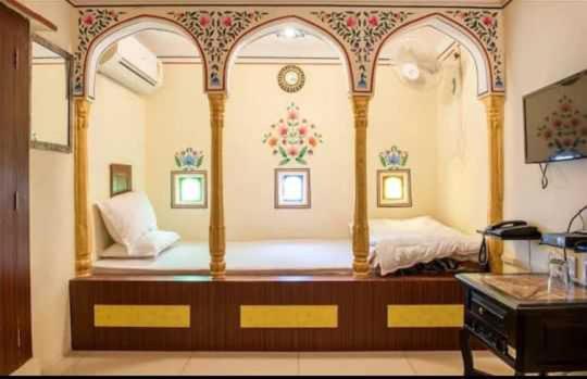 تختخواب و صبحانه Collection O Ramganj Near Hawa Mahal Formerly Khandaka Mahal