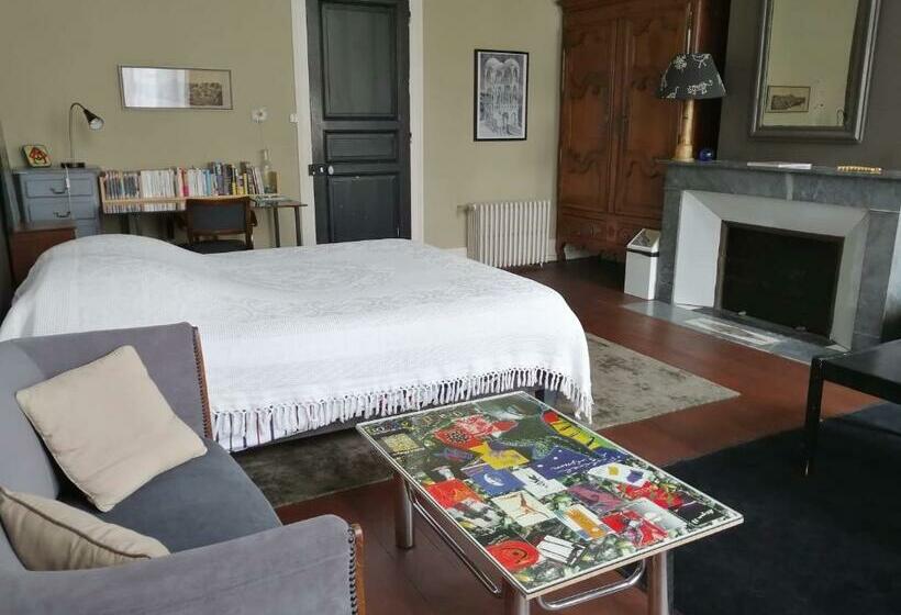 민박 Maison De 1853