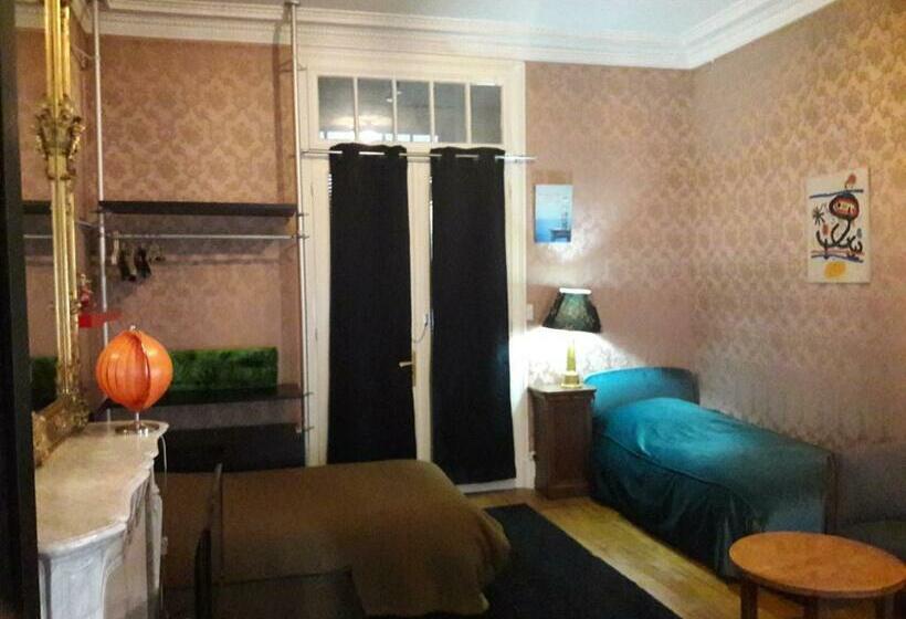 민박 Maison De 1853