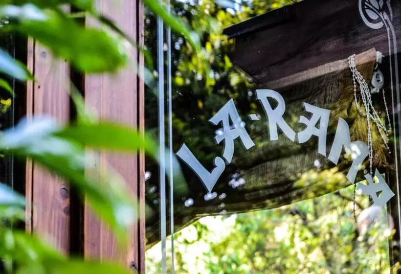 تختخواب و صبحانه Rama Relais