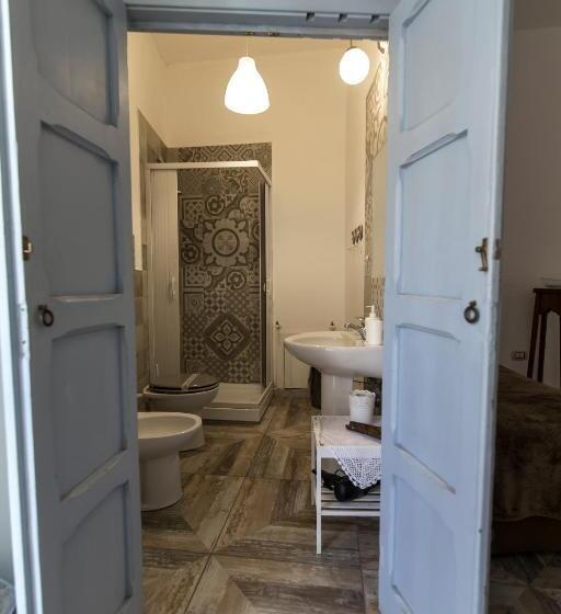 ベッドアンドブレックファースト Zabbara