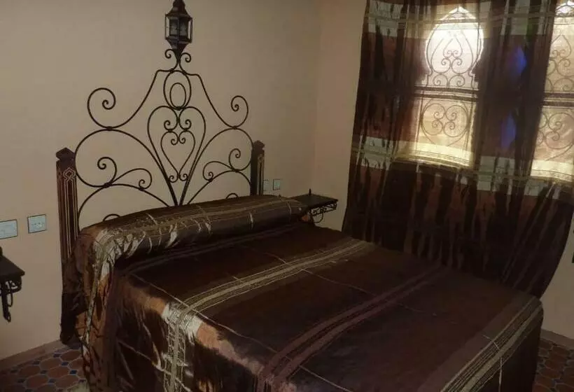 هتل Casa Cherif