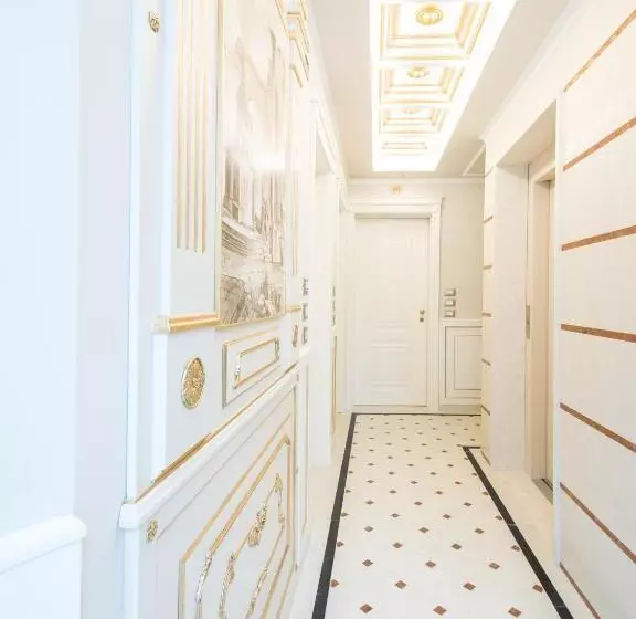 Opera Arte Suite Apartments