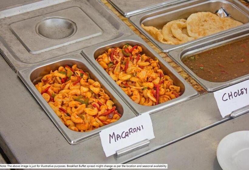 ペンション Treebo Mira Inn