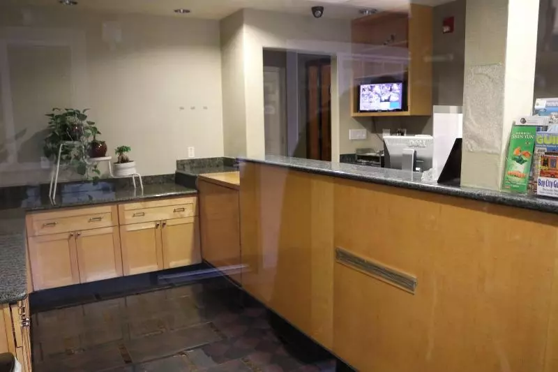 בית מלון כפרי Alexis Park